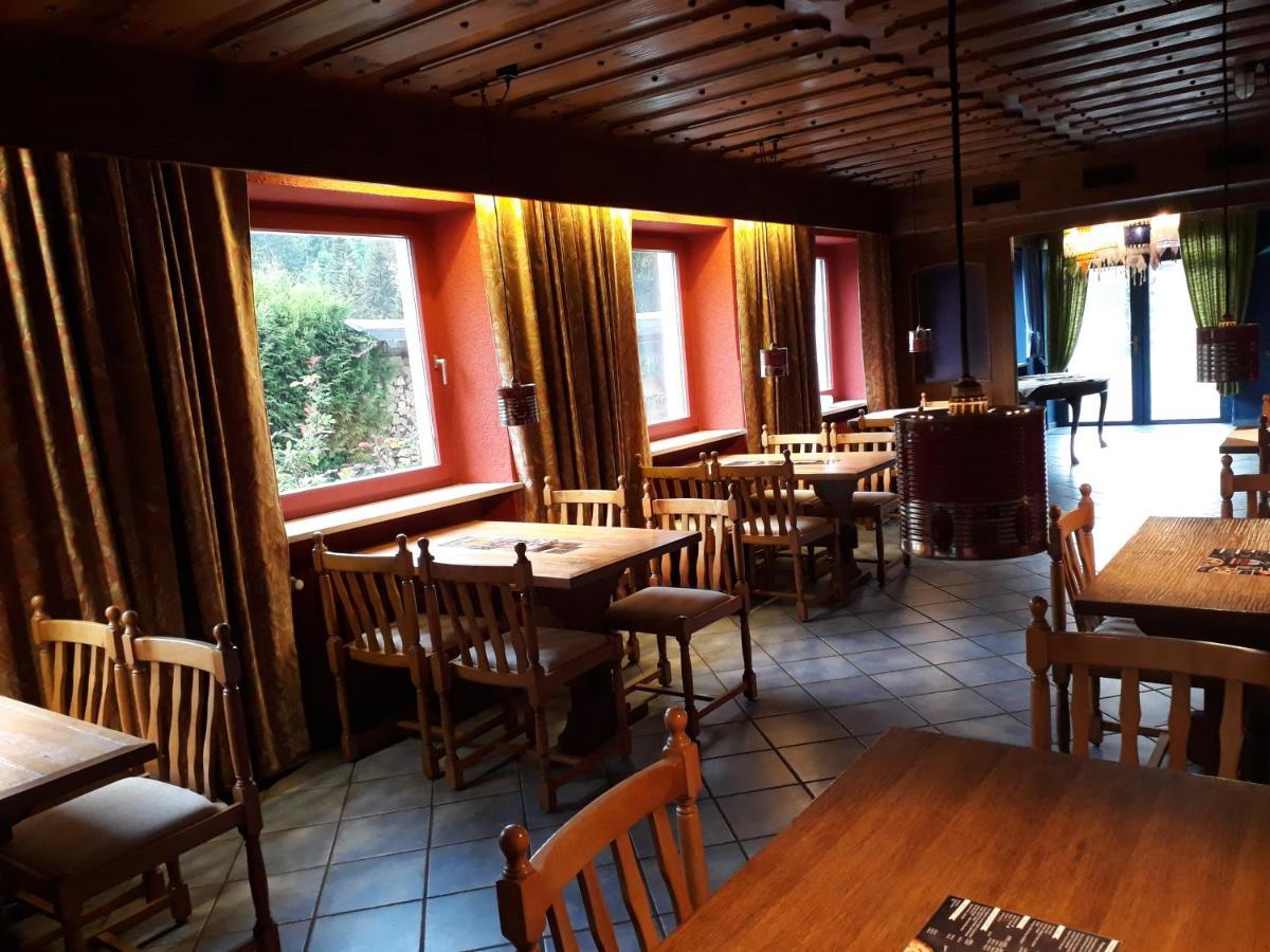Pizzeria A Penzion Banderas Bayerisch Eisenstein Eksteriør bilde